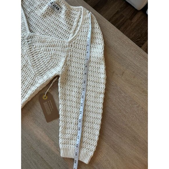 Le Jean NWT Linen Crochet Top in Sand Size 4 Half Sleeve Sweetheart Neckline - Picture 10 of 11